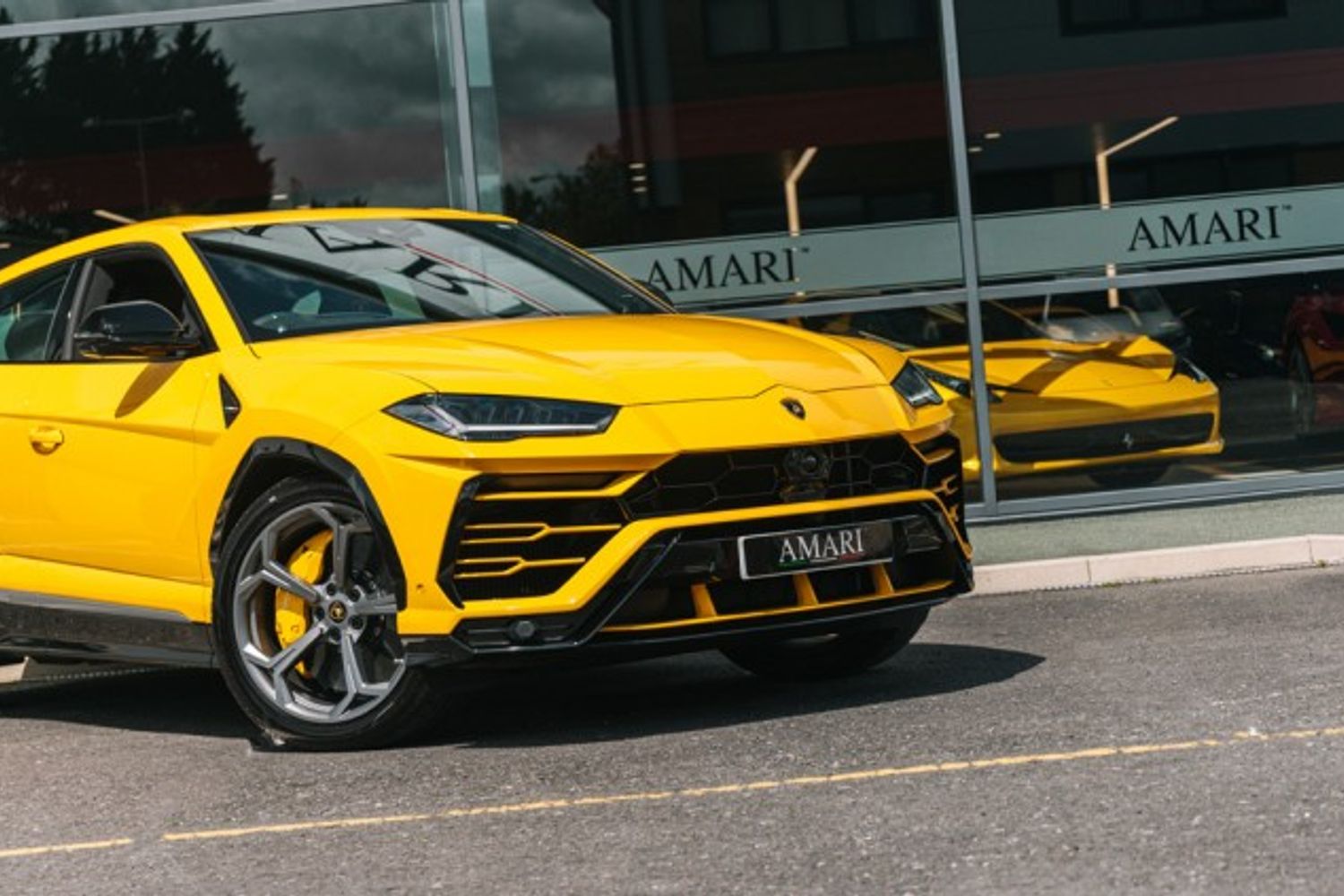 LAMBORGHINI URUS ESTATE 4.0 V8 5DR AUTOMATIC