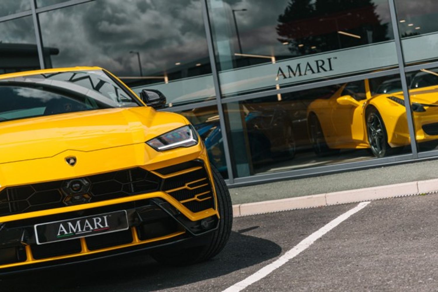 LAMBORGHINI URUS ESTATE 4.0 V8 5DR AUTOMATIC