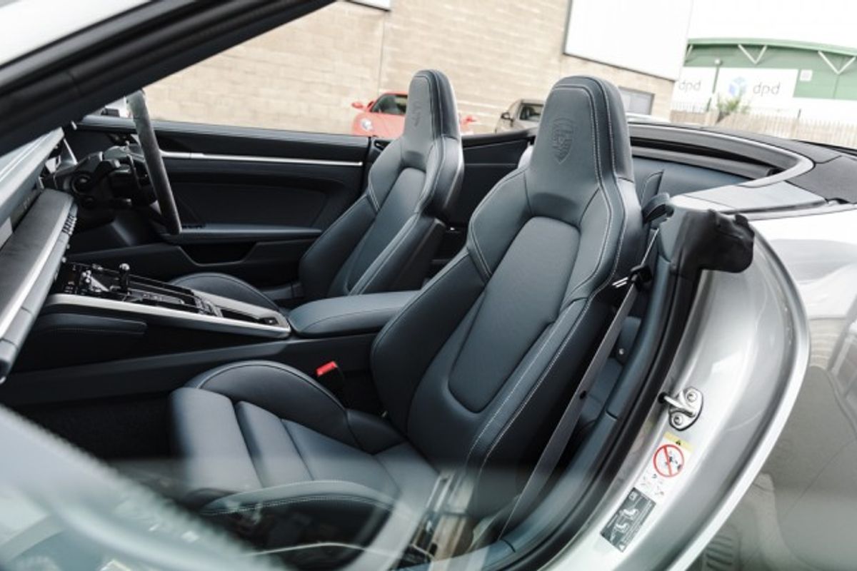 PORSCHE 911 CONVERTIBLE 992 3.0 CARRERA 4S PDK Cabriolet