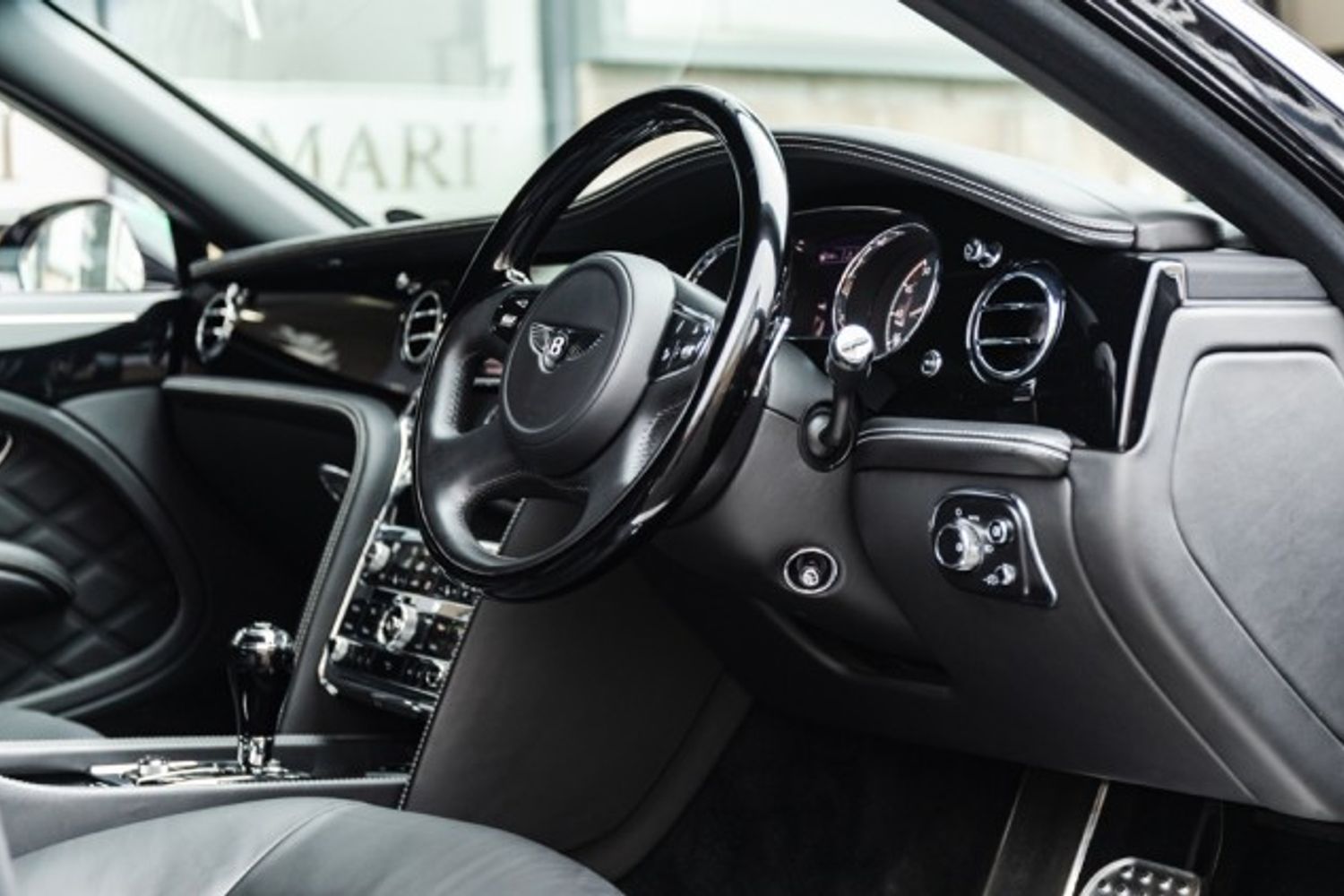 BENTLEY MULSANNE SALOON 6.8 SPEED 4DR AUTOMATIC