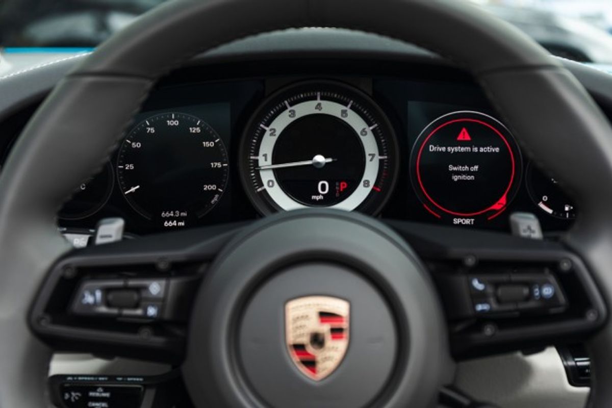 PORSCHE 911 CONVERTIBLE 3.8 CARRERA S PDK 2DR SEMI AUTOMATIC