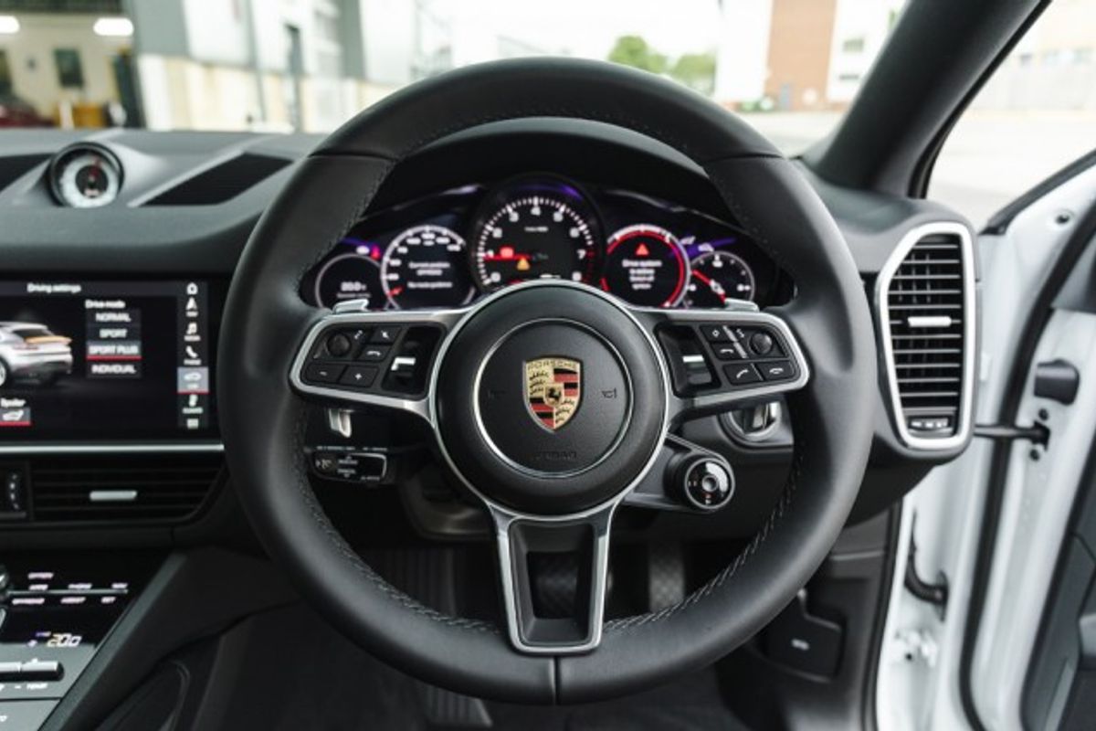 PORSCHE CAYENNE ESTATE 3.0 V6 TIPTRONIC 5DR AUTOMATIC