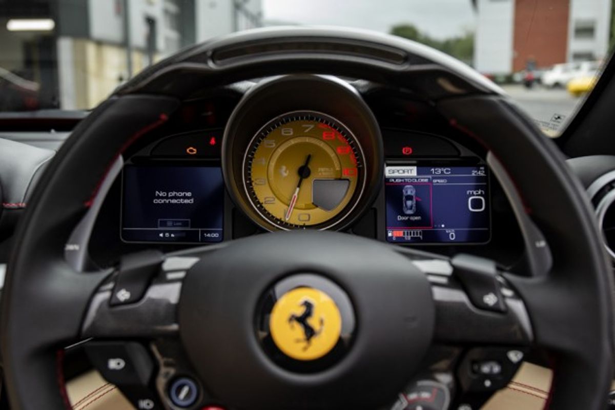 FERRARI PORTOFINO CONVERTIBLE 3.9 BCA 2DR SEMI AUTOMATIC