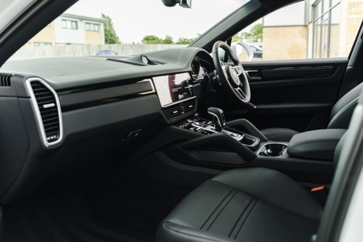 PORSCHE CAYENNE ESTATE 3.0 V6 TIPTRONIC 5DR AUTOMATIC