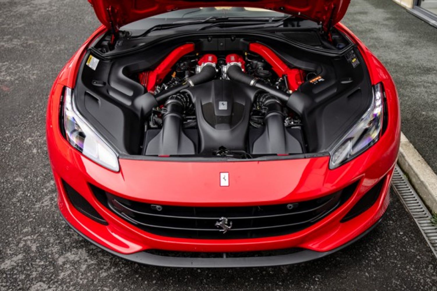 FERRARI PORTOFINO CONVERTIBLE 3.9 BCA 2DR SEMI AUTOMATIC