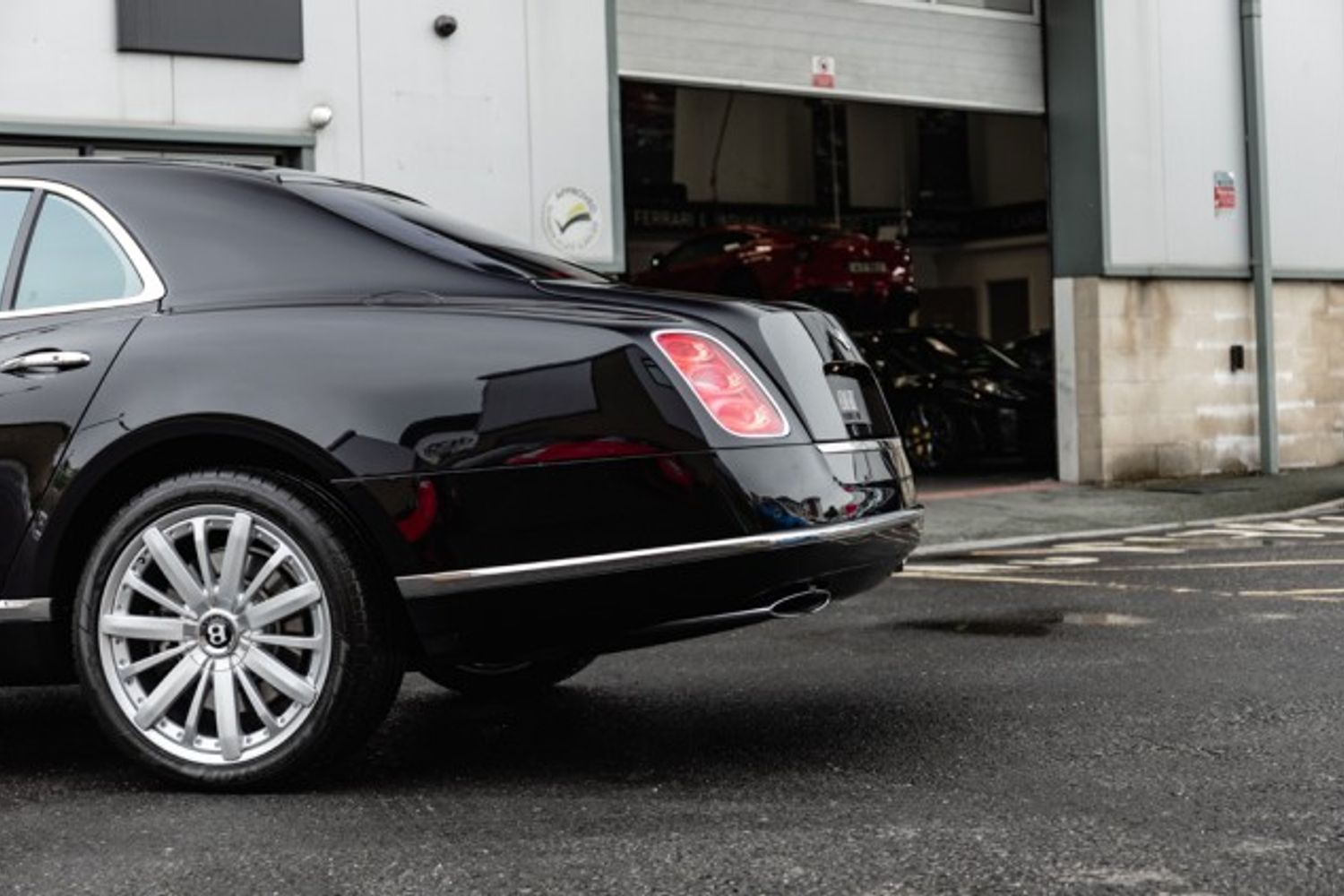 BENTLEY MULSANNE SALOON 6.8 SPEED 4DR AUTOMATIC