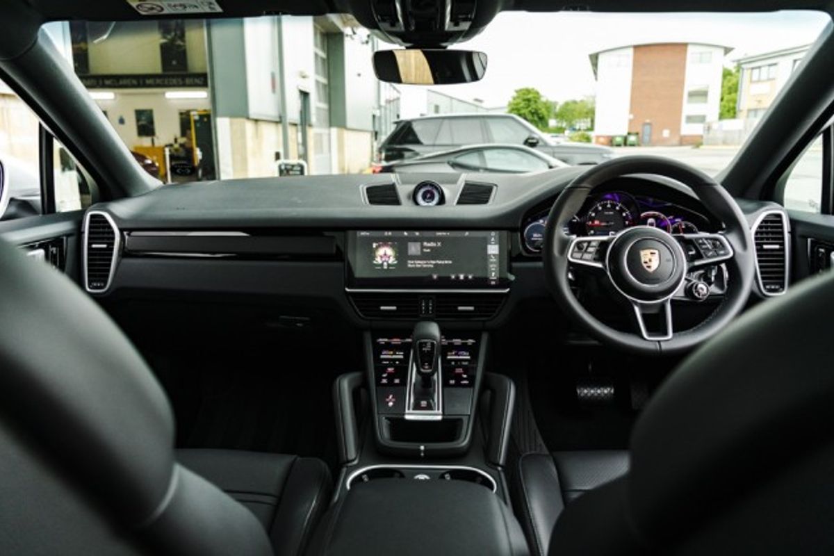 PORSCHE CAYENNE ESTATE 3.0 V6 TIPTRONIC 5DR AUTOMATIC