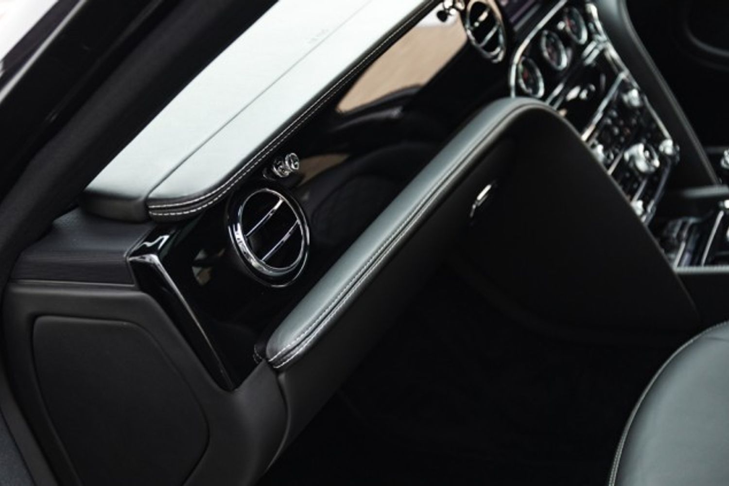 BENTLEY MULSANNE SALOON 6.8 SPEED 4DR AUTOMATIC