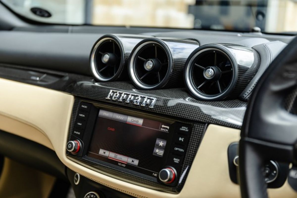 FERRARI FF HATCHBACK 6.3 V12 3DR