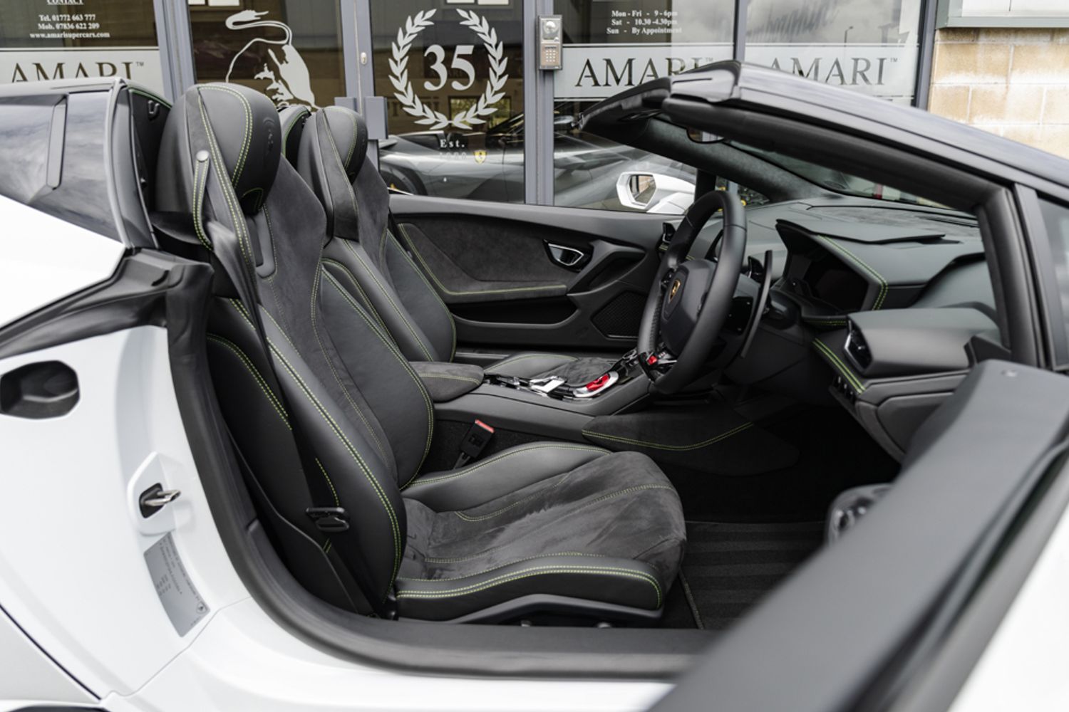 LAMBORGHINI HURACAN CONVERTIBLE 5.2 LP 610-4 SPYDER 2DR SEMI AUTOMATIC