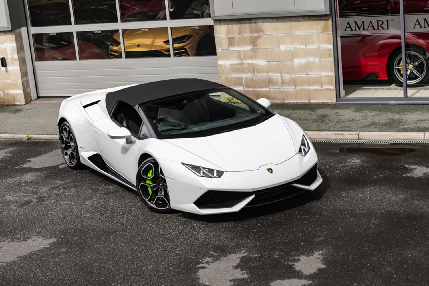 LAMBORGHINI HURACAN CONVERTIBLE 5.2 LP 610-4 SPYDER 2DR SEMI AUTOMATIC