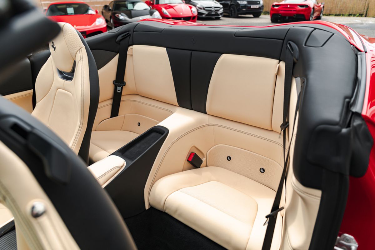 FERRARI PORTOFINO CONVERTIBLE 3.9 BCA 2DR SEMI AUTOMATIC