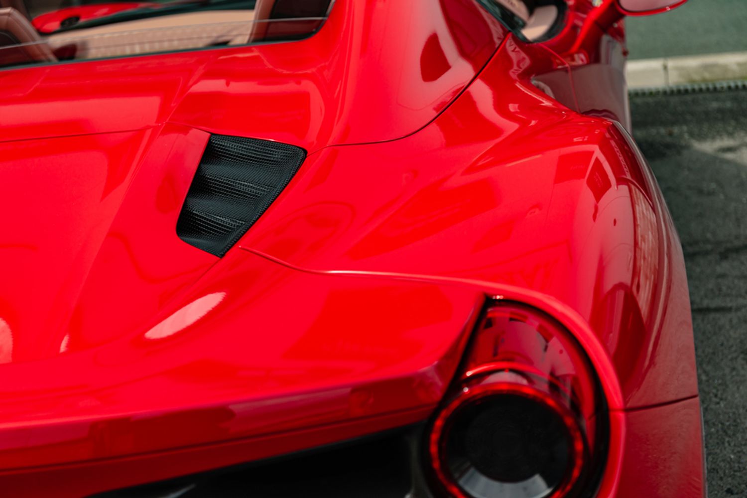 FERRARI 488 CONVERTIBLE 3.9 SPIDER 2DR SEMI AUTOMATIC