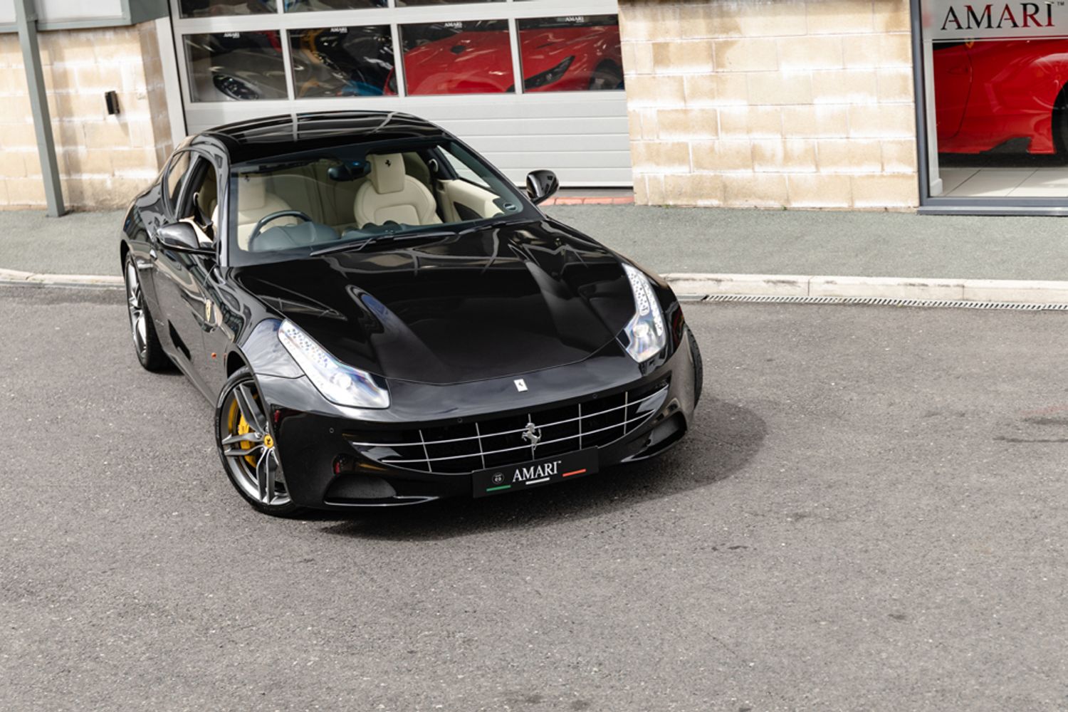 FERRARI FF HATCHBACK 6.3 V12 3DR