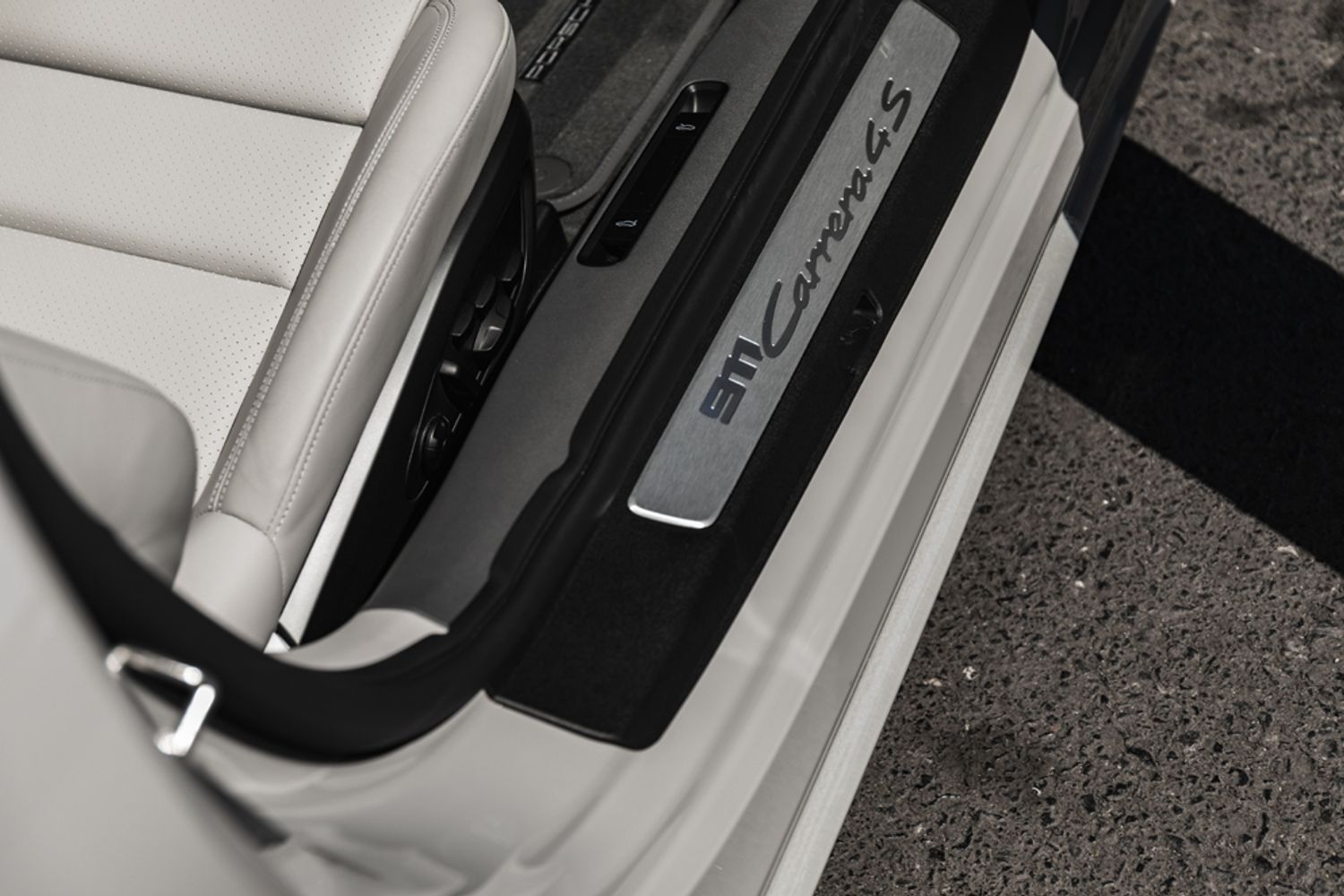 PORSCHE 911 CONVERTIBLE 3.8 CARRERA 4S PDK 2DR SEMI AUTOMATIC