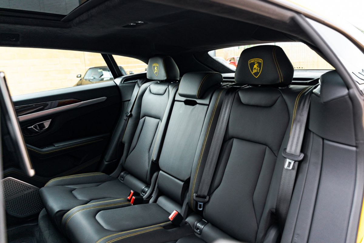 LAMBORGHINI URUS ESTATE 4.0 V8 5DR AUTOMATIC