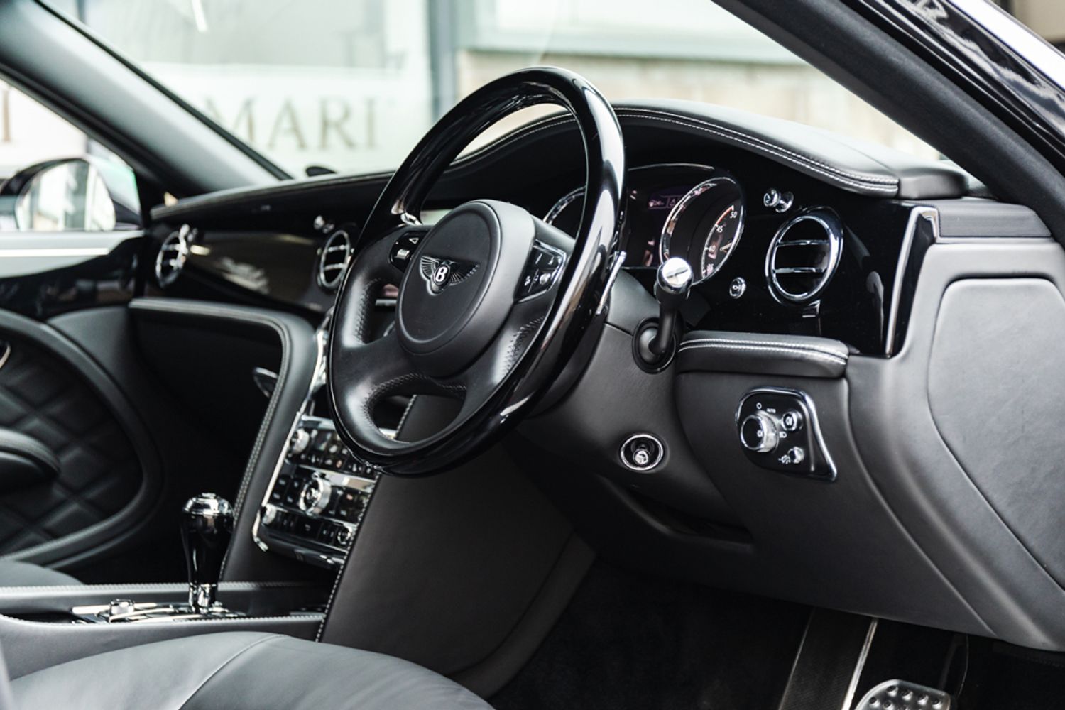 BENTLEY MULSANNE SALOON 6.8 SPEED 4DR AUTOMATIC