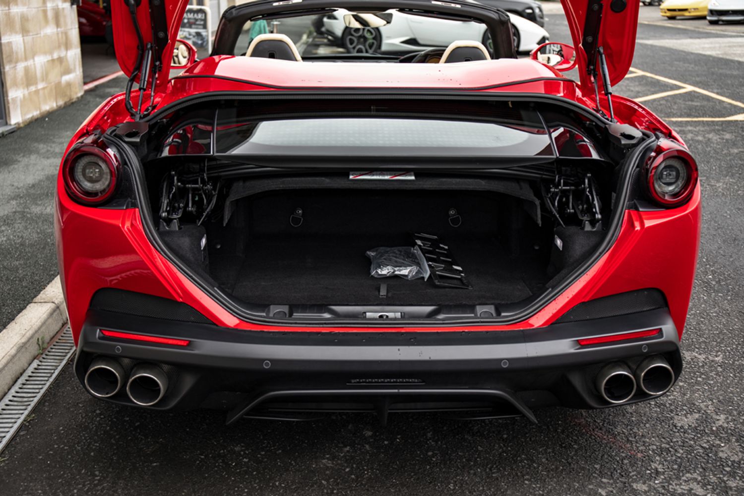 FERRARI PORTOFINO CONVERTIBLE 3.9 BCA 2DR SEMI AUTOMATIC