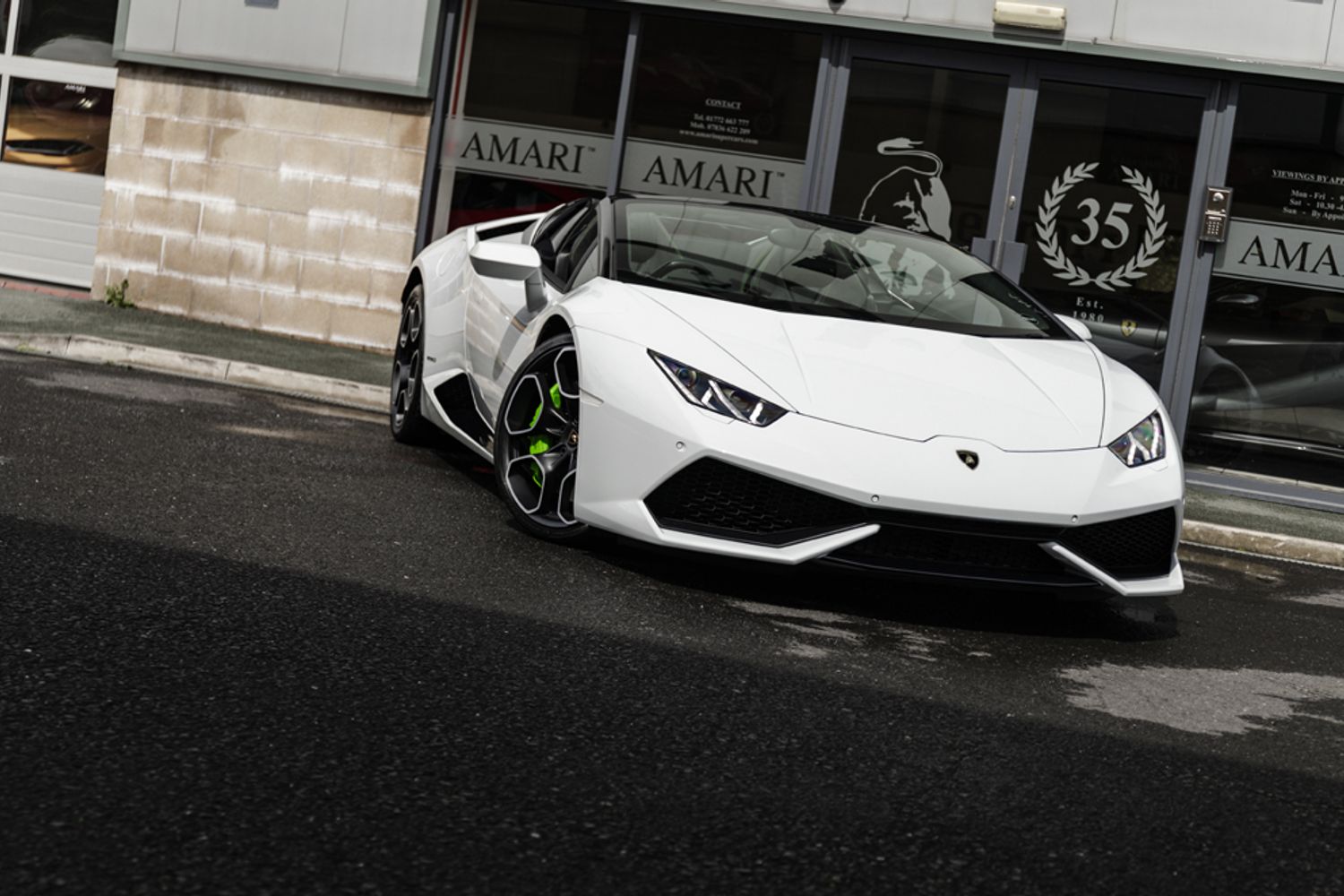 LAMBORGHINI HURACAN CONVERTIBLE 5.2 LP 610-4 SPYDER 2DR SEMI AUTOMATIC