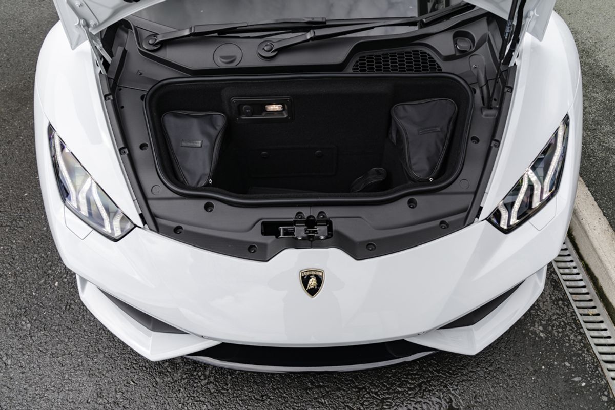 LAMBORGHINI HURACAN CONVERTIBLE 5.2 LP 610-4 SPYDER 2DR SEMI AUTOMATIC