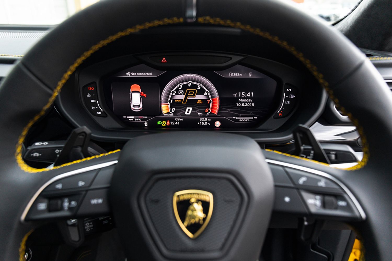 LAMBORGHINI URUS ESTATE 4.0 V8 5DR AUTOMATIC