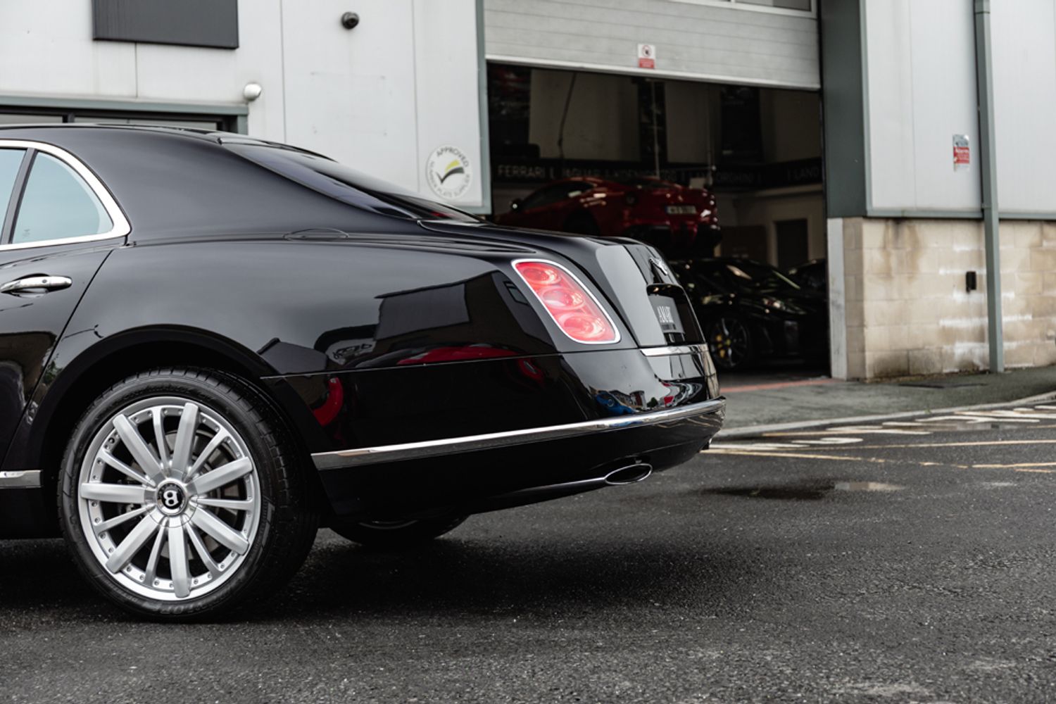 BENTLEY MULSANNE SALOON 6.8 SPEED 4DR AUTOMATIC