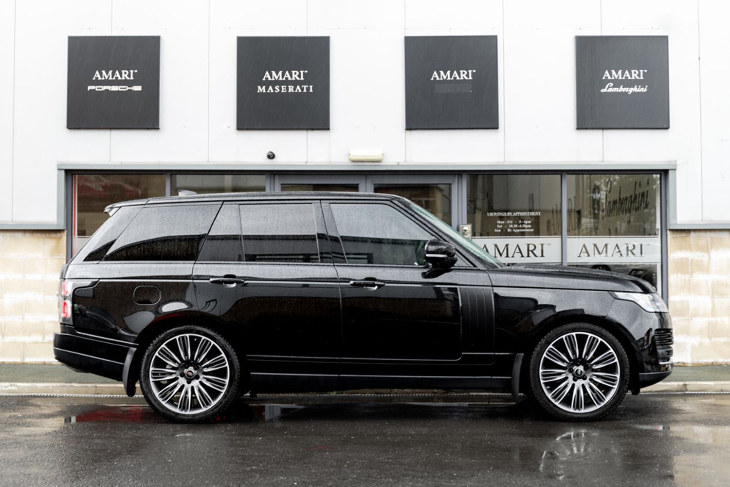 LAND ROVER RANGE ROVER DIESEL ESTATE 3.0 SDV6 VOGUE 5DR AUTOMATIC