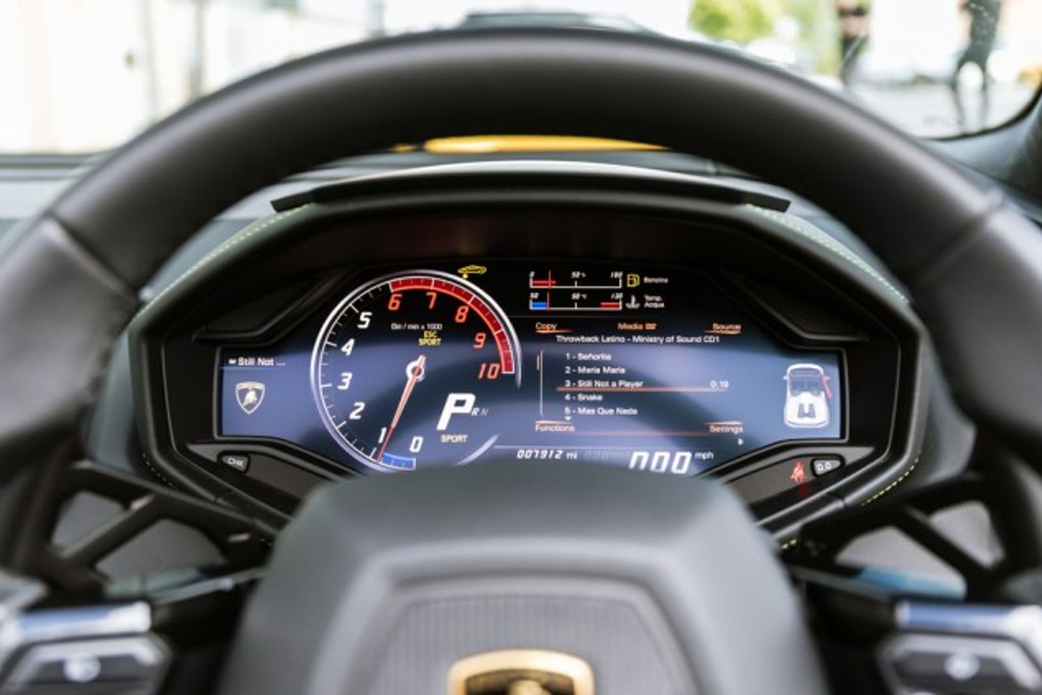 LAMBORGHINI HURACAN CONVERTIBLE 5.2 LP 610-4 SPYDER 2DR SEMI AUTOMATIC