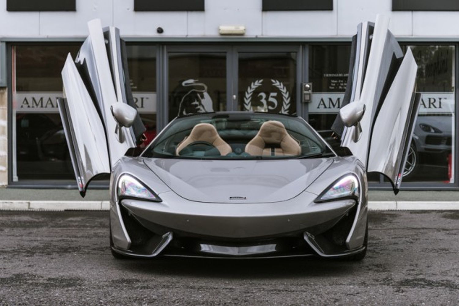 MCLAREN 570S CONVERTIBLE 3.8 V8 SSG 2DR SEMI AUTOMATIC