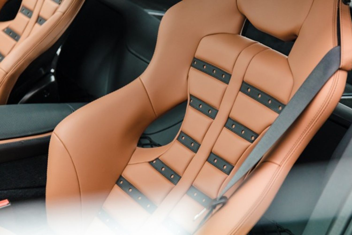 FERRARI 812 SUPERFAST COUPE 6.5 BCE 2DR SEMI AUTOMATIC