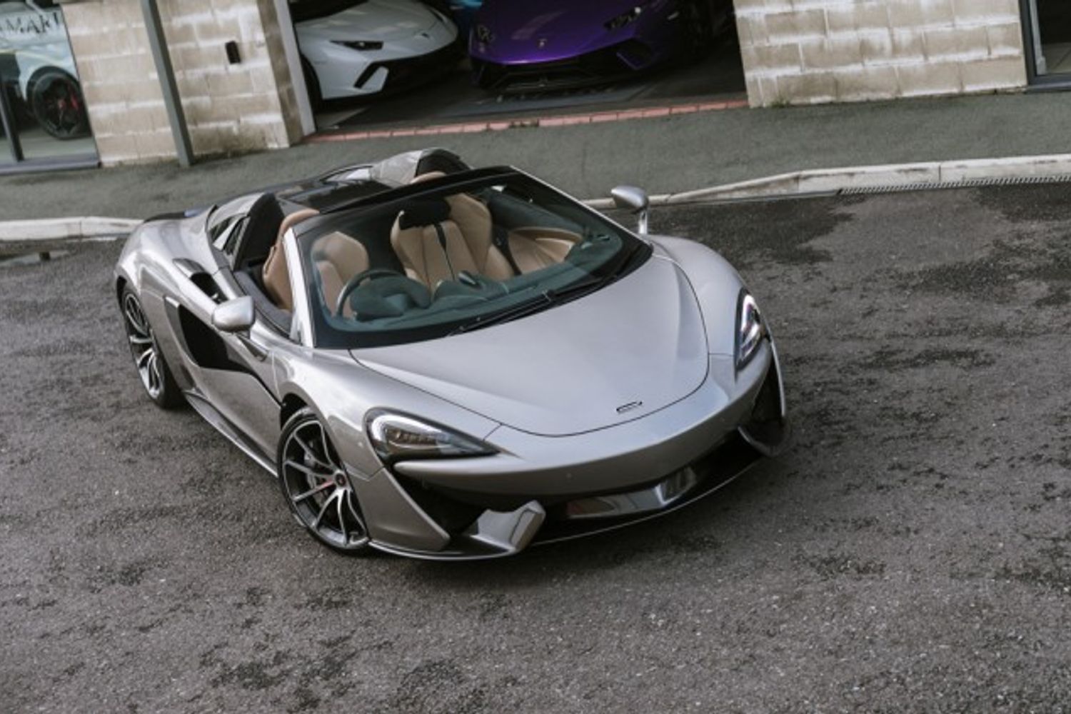MCLAREN 570S CONVERTIBLE 3.8 V8 SSG 2DR SEMI AUTOMATIC