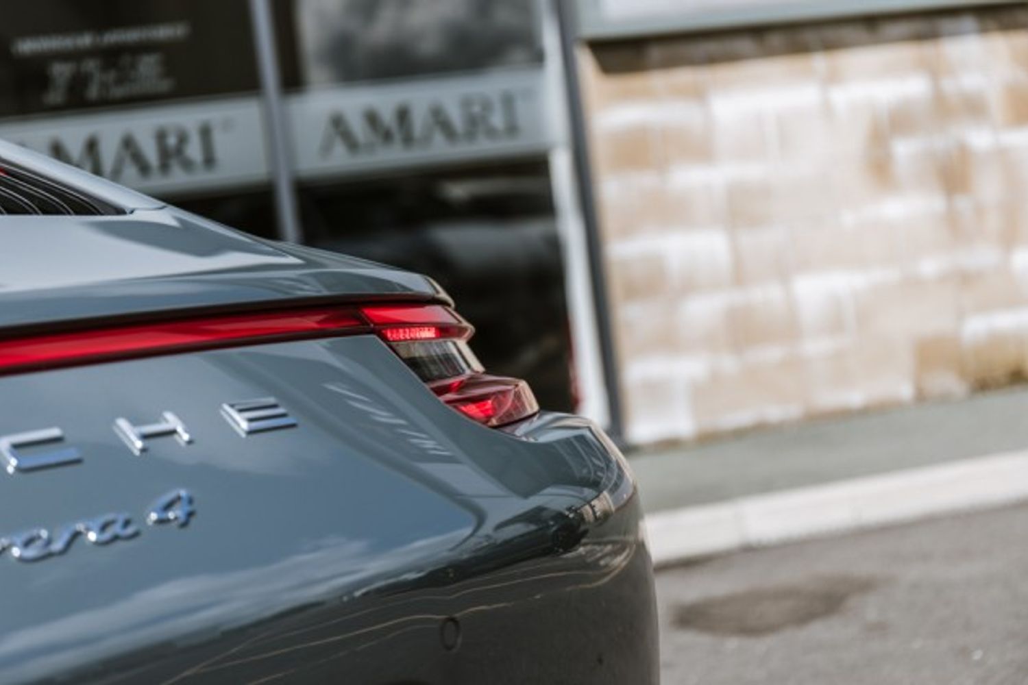 PORSCHE 911 COUPE 3.0 CARRERA 4 PDK 2DR SEMI AUTOMATIC