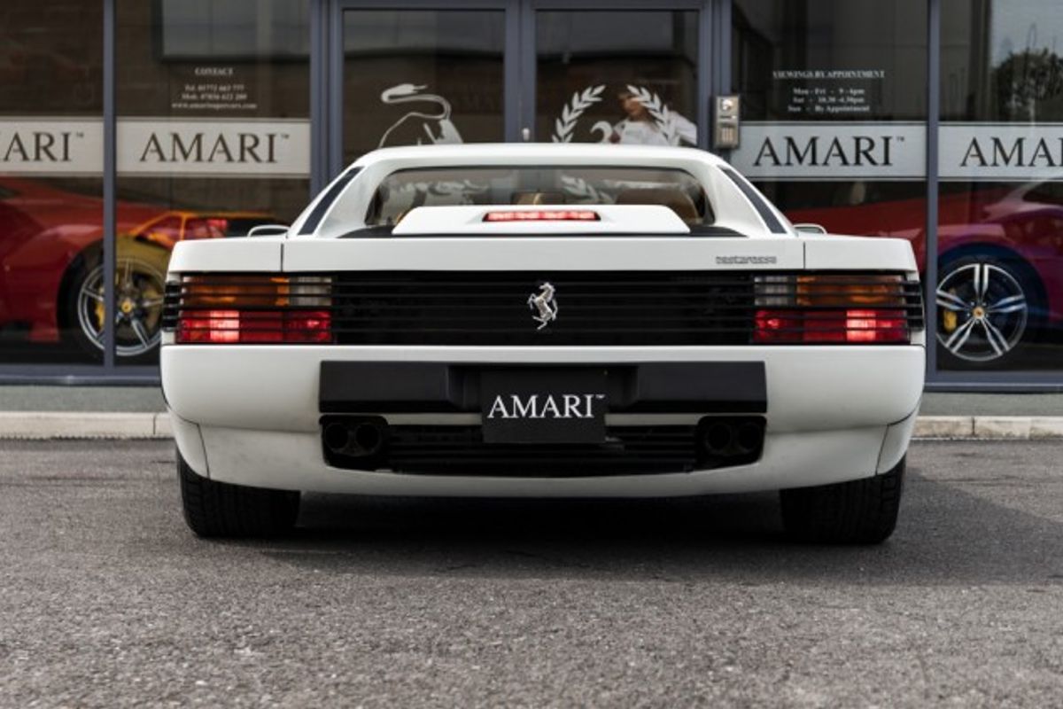 FERRARI COUPE 4.9