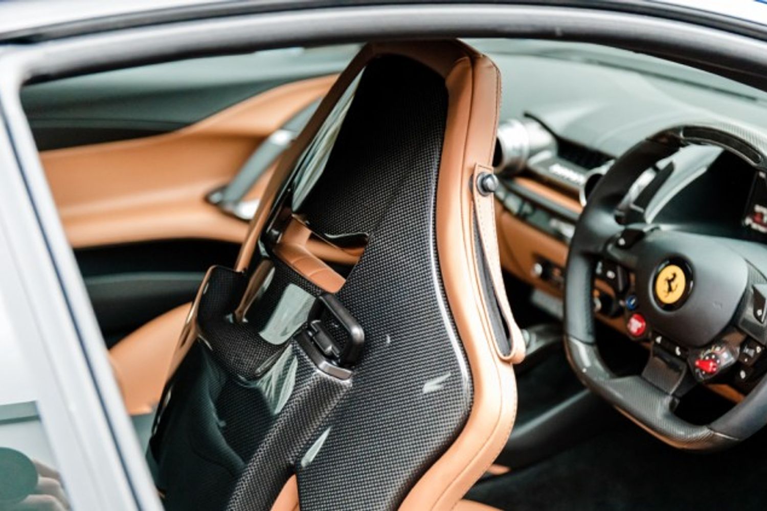 FERRARI 812 SUPERFAST COUPE 6.5 BCE 2DR SEMI AUTOMATIC