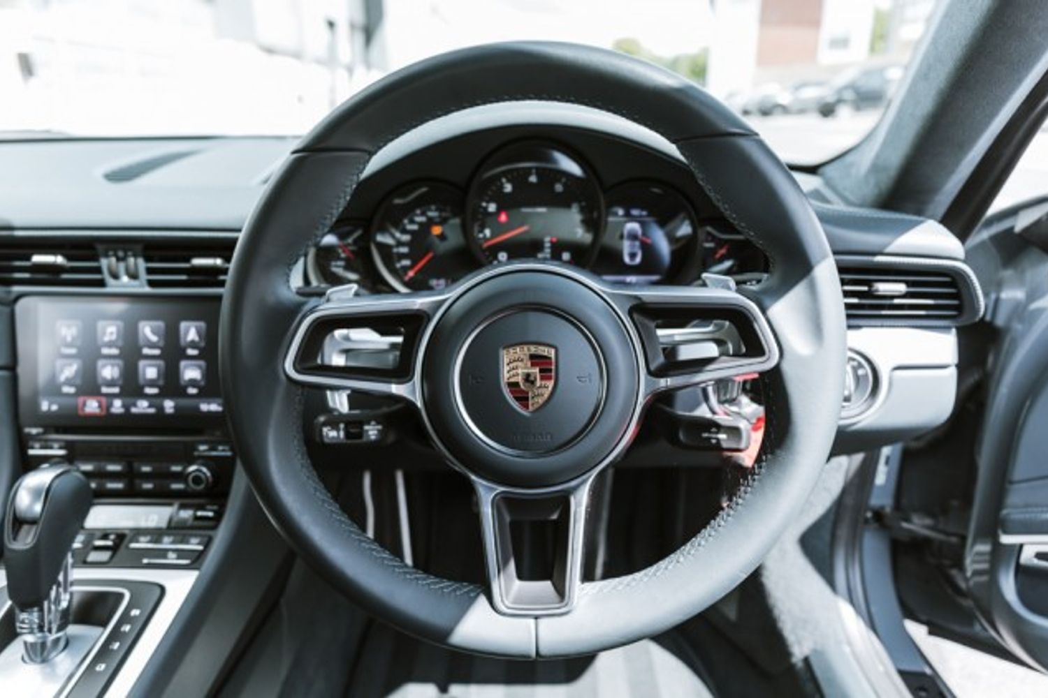 PORSCHE 911 COUPE 3.0 CARRERA 4 PDK 2DR SEMI AUTOMATIC