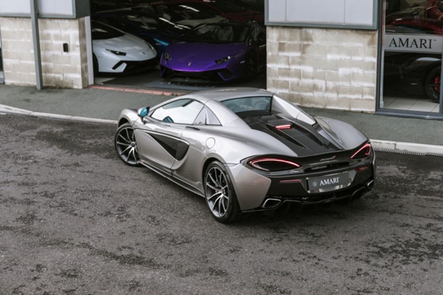 MCLAREN 570S CONVERTIBLE 3.8 V8 SSG 2DR SEMI AUTOMATIC