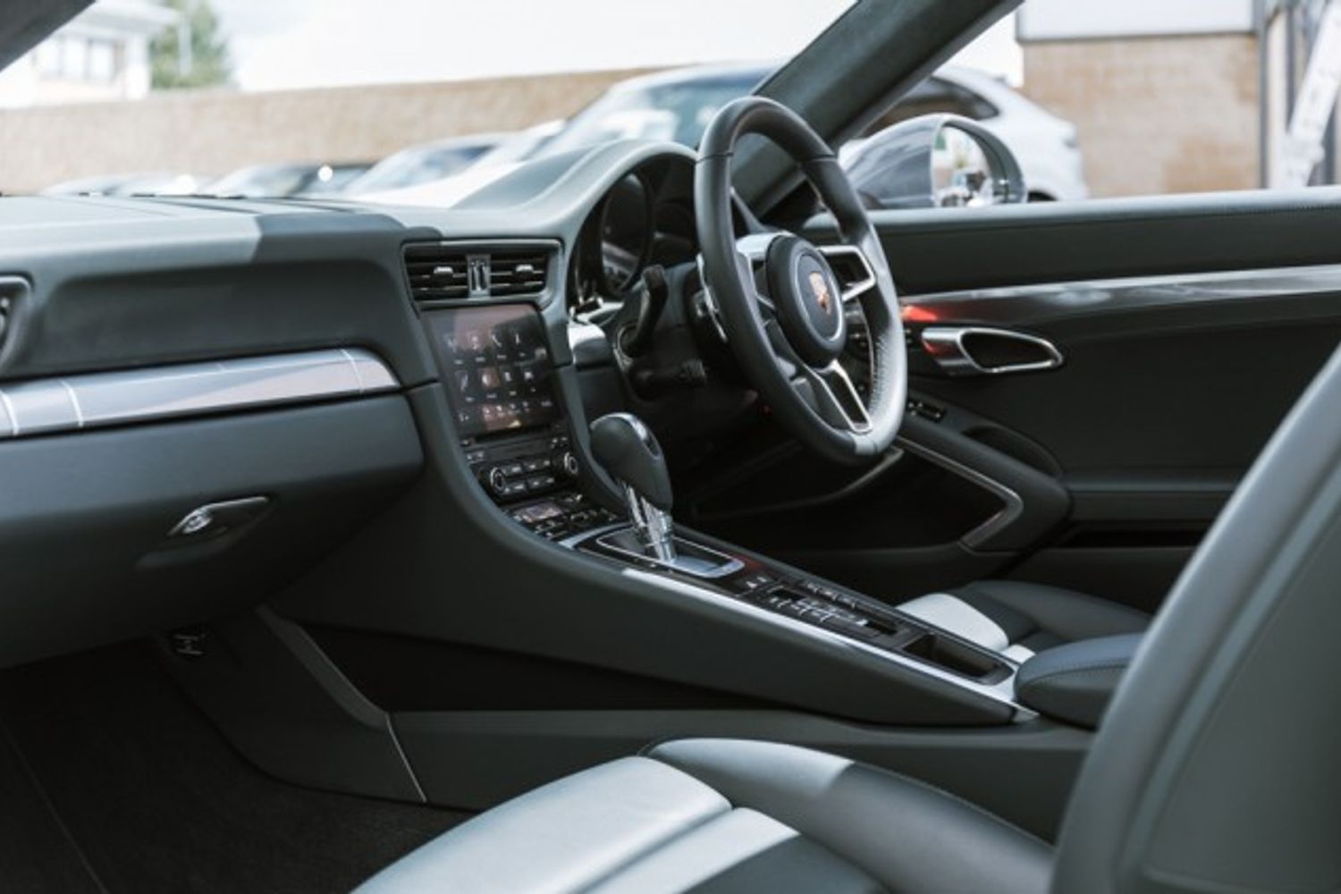 PORSCHE 911 COUPE 3.0 CARRERA 4 PDK 2DR SEMI AUTOMATIC
