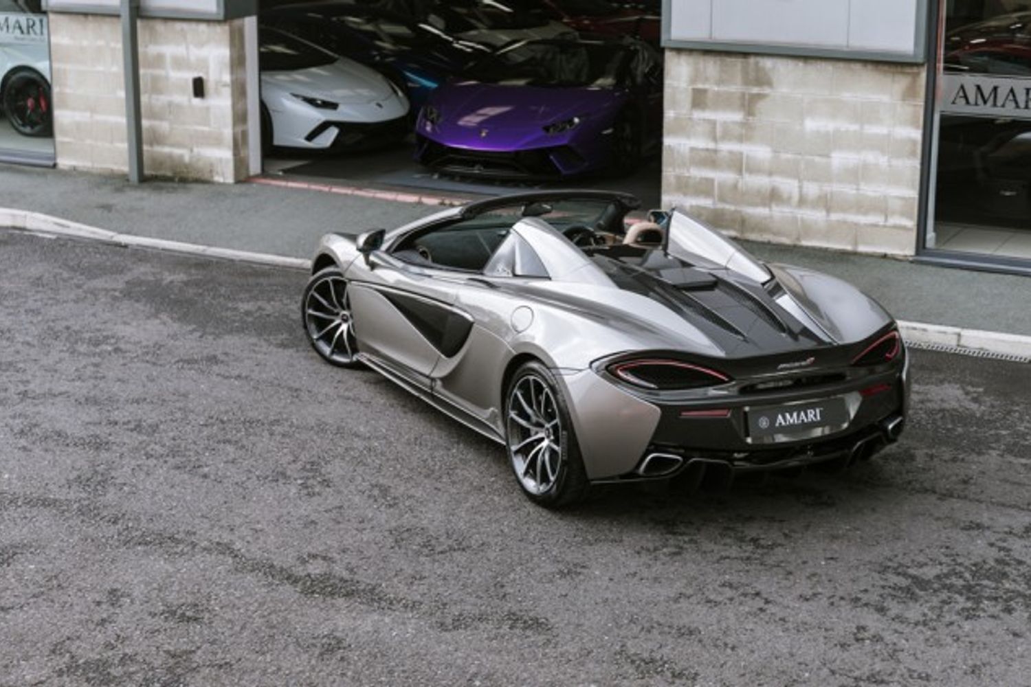 MCLAREN 570S CONVERTIBLE 3.8 V8 SSG 2DR SEMI AUTOMATIC