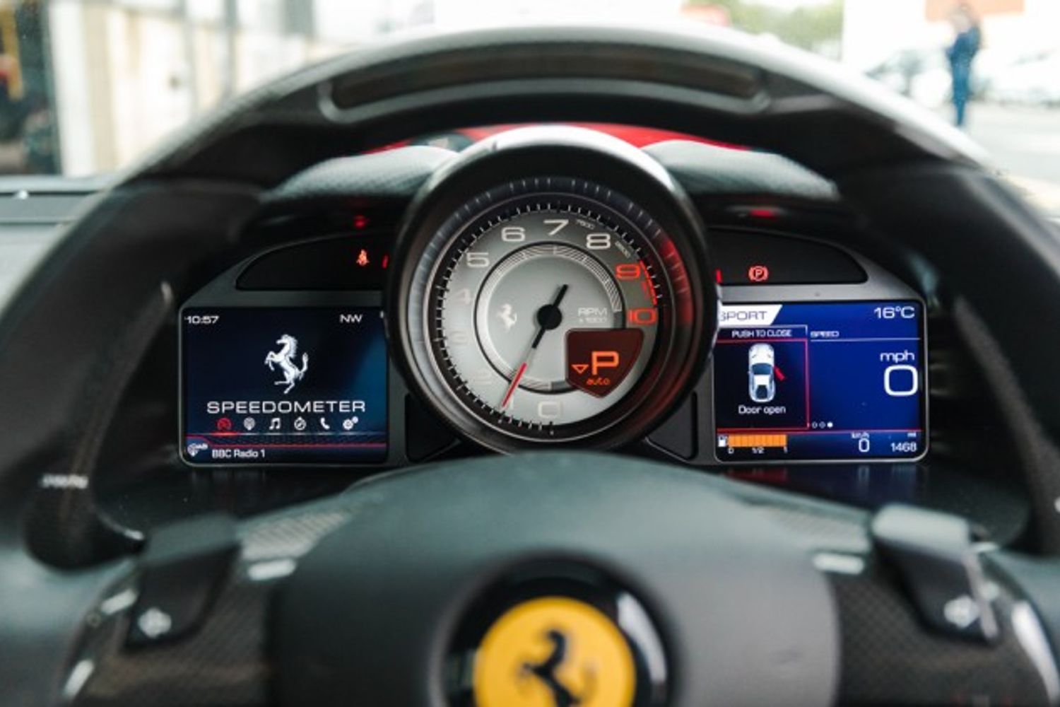 FERRARI 812 SUPERFAST COUPE 6.5 BCE 2DR SEMI AUTOMATIC
