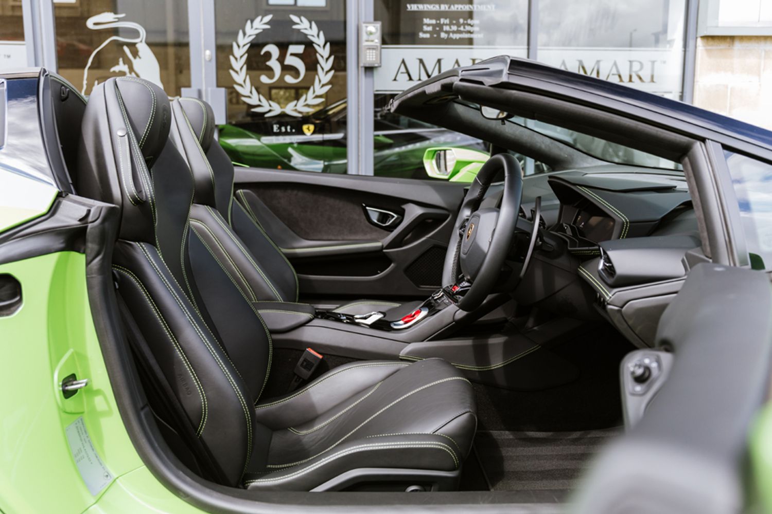 LAMBORGHINI HURACAN CONVERTIBLE 5.2 LP 610-4 SPYDER 2DR SEMI AUTOMATIC