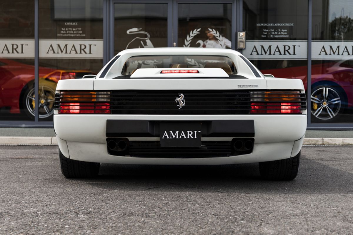 FERRARI COUPE 4.9