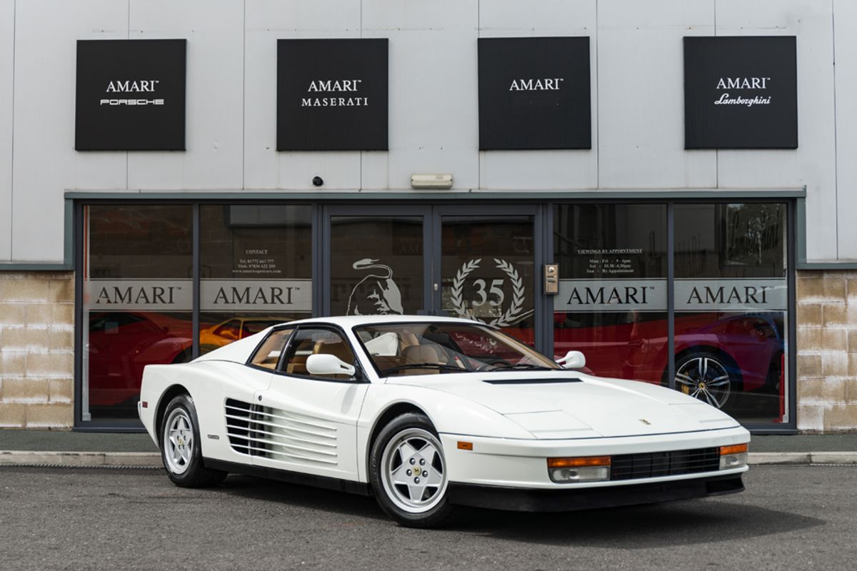 FERRARI COUPE 4.9