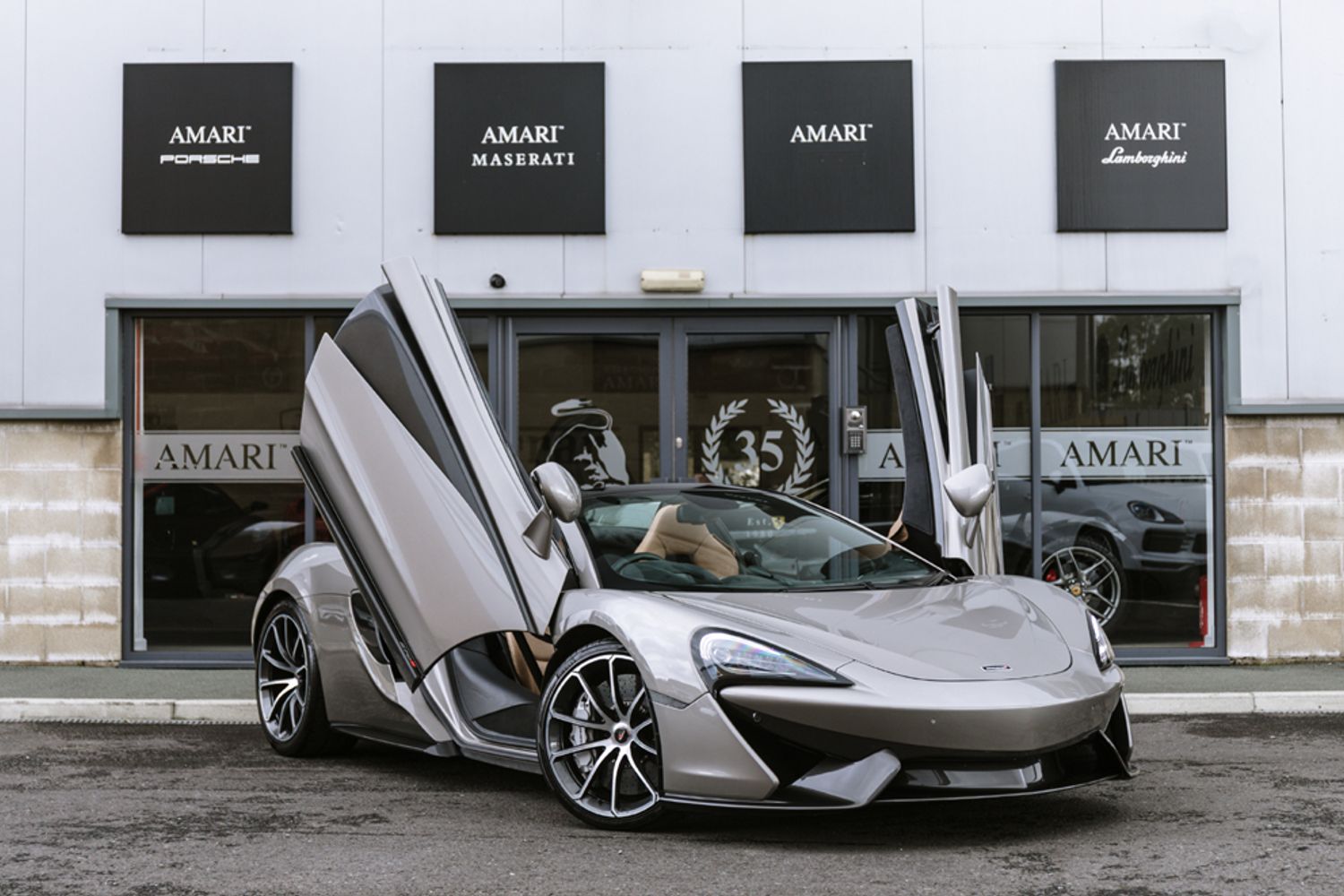 MCLAREN 570S CONVERTIBLE 3.8 V8 SSG 2DR SEMI AUTOMATIC