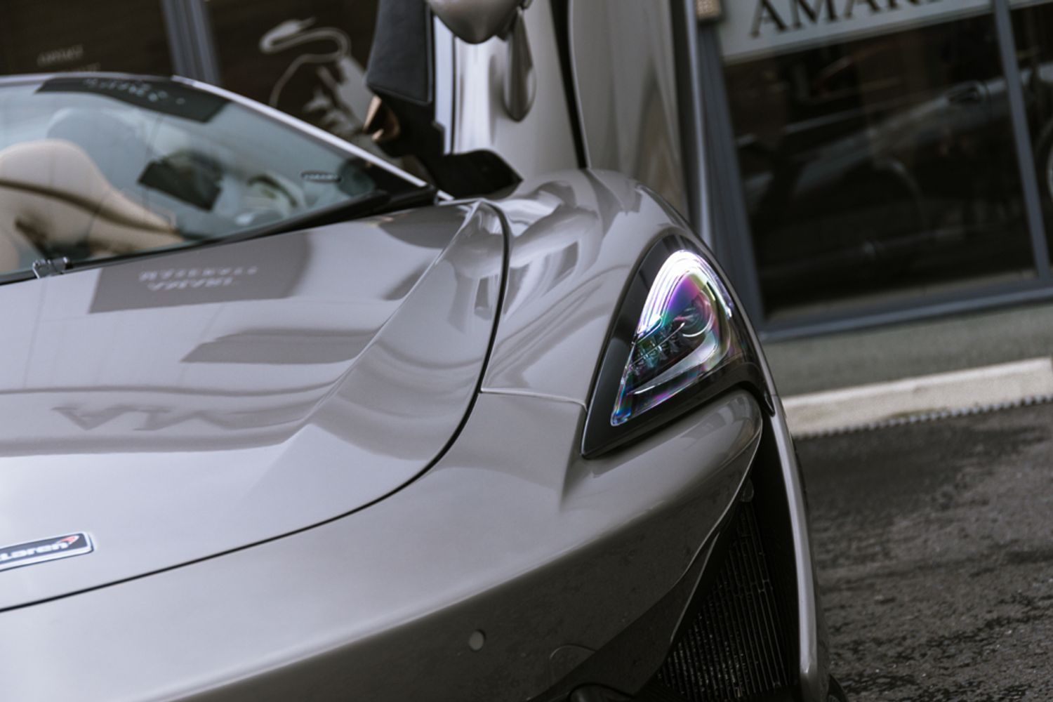 MCLAREN 570S CONVERTIBLE 3.8 V8 SSG 2DR SEMI AUTOMATIC