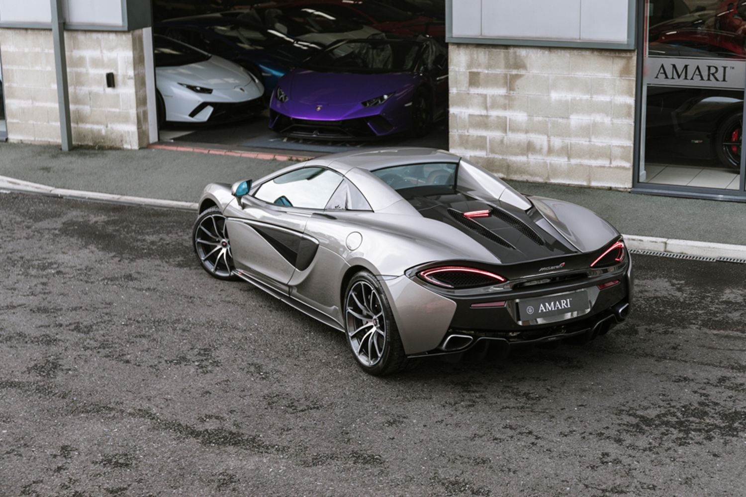 MCLAREN 570S CONVERTIBLE 3.8 V8 SSG 2DR SEMI AUTOMATIC