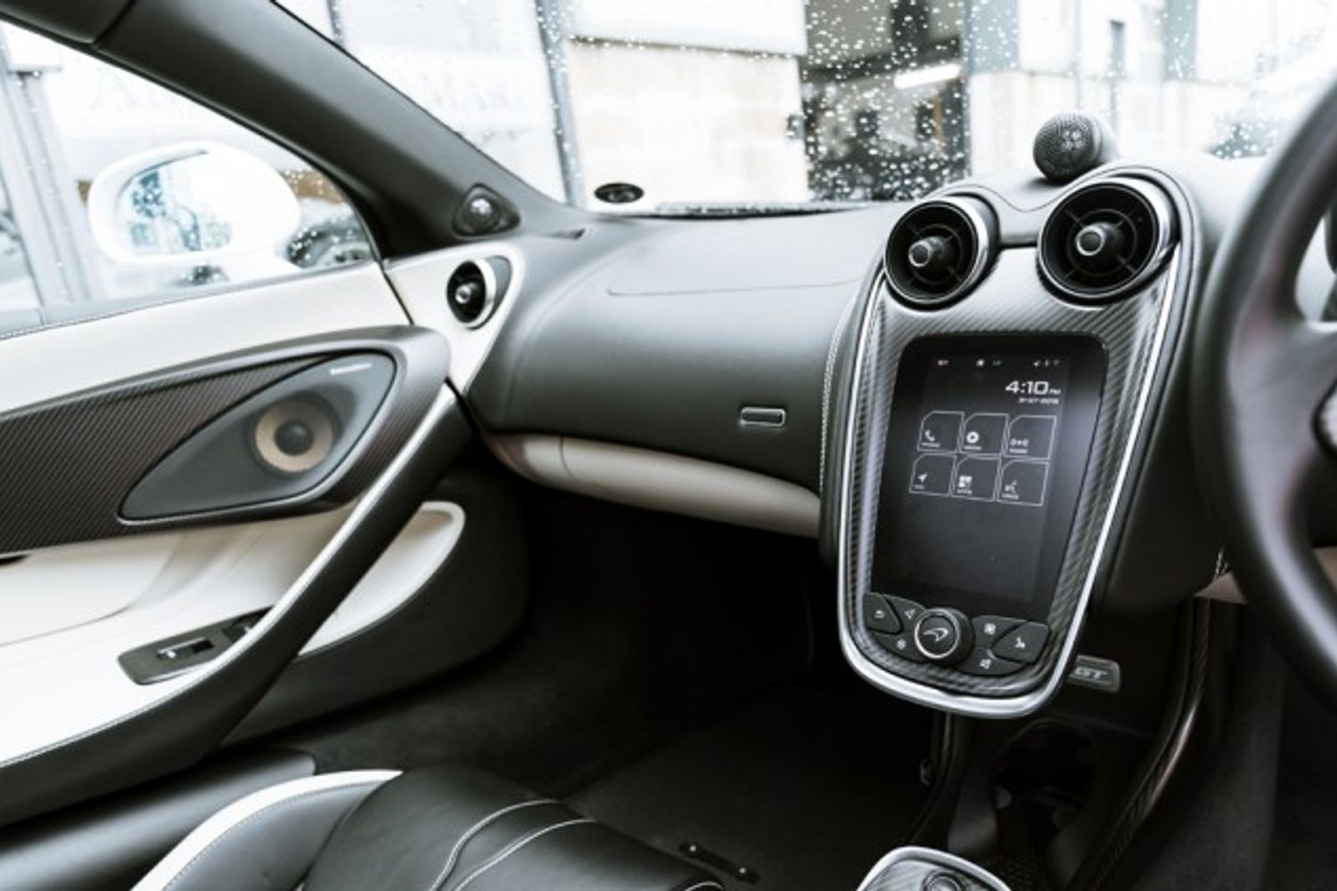 MCLAREN 570GT COUPE 3.8 V8 SSG 2DR SEMI AUTOMATIC