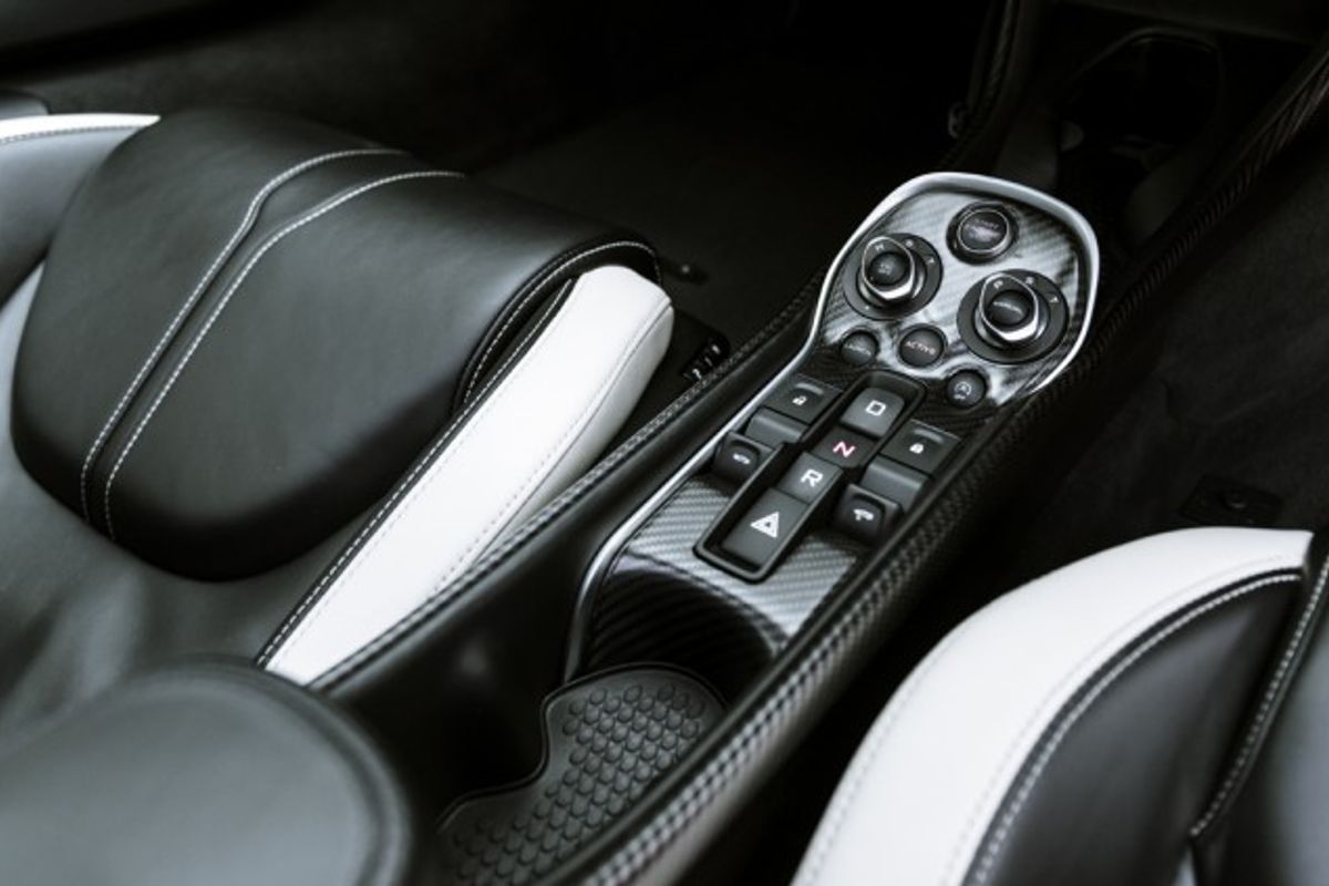 MCLAREN 570GT COUPE 3.8 V8 SSG 2DR SEMI AUTOMATIC