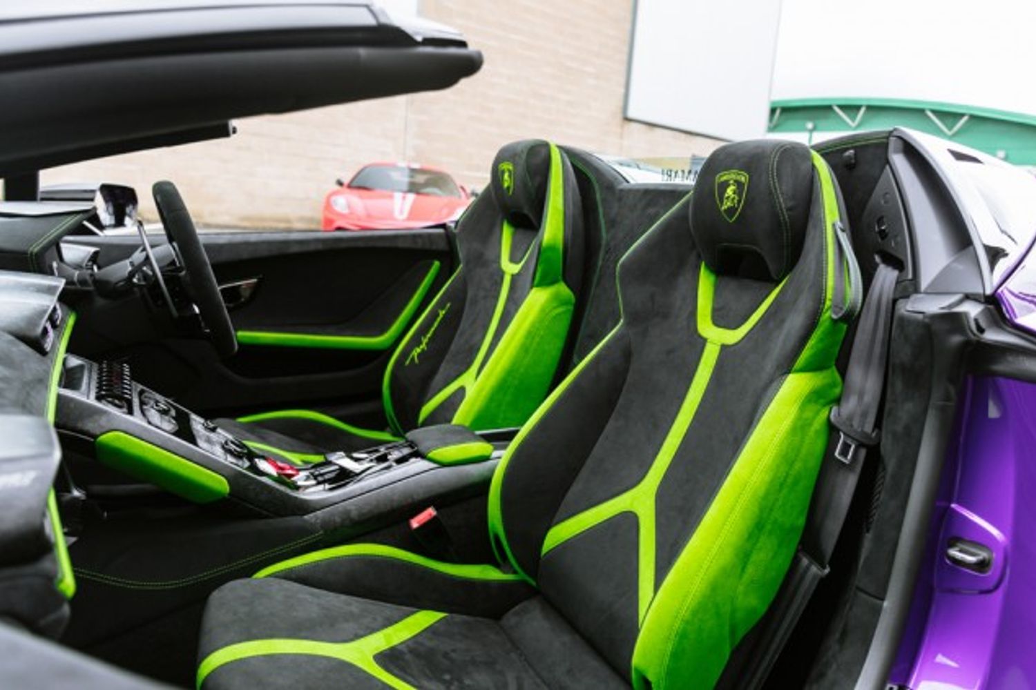 LAMBORGHINI HURACAN COUPE 5.2 LP 640-4 PERFORMANTE 2DR SEMI AUTOMATIC