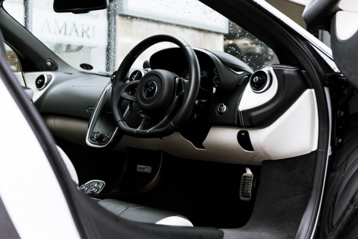 MCLAREN 570GT COUPE 3.8 V8 SSG 2DR SEMI AUTOMATIC