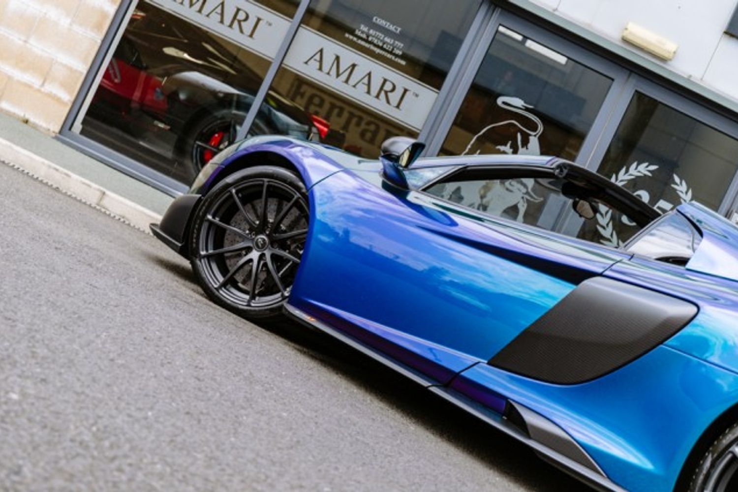 MCLAREN 675LT CONVERTIBLE 3.8 V8 SSG 2DR SEMI AUTOMATIC